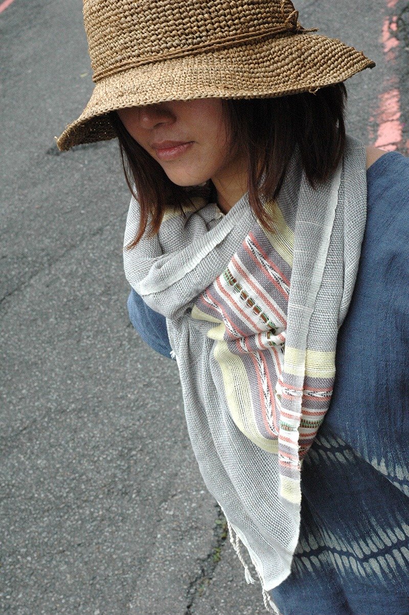 纯棉手织围巾 - 浅灰 - 丝巾 - 棉．麻 