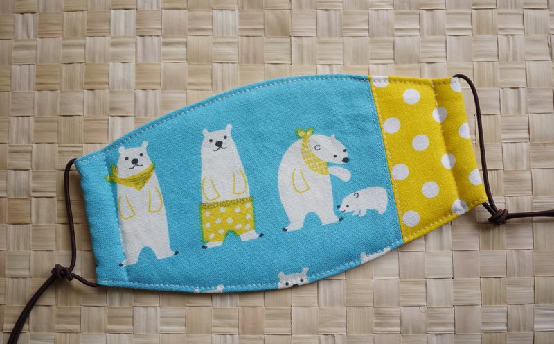 【Katie．C 凯蒂．心．手感生活】冬天的暖心小物=手作口罩=北极熊家族=晴空蓝×点点水玉 - 口罩 - 其他材质 蓝色