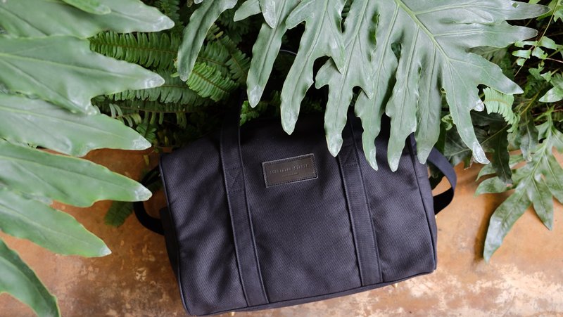 经典旅行包-黑色 - 侧背包/斜挎包 - 棉．麻 黑色