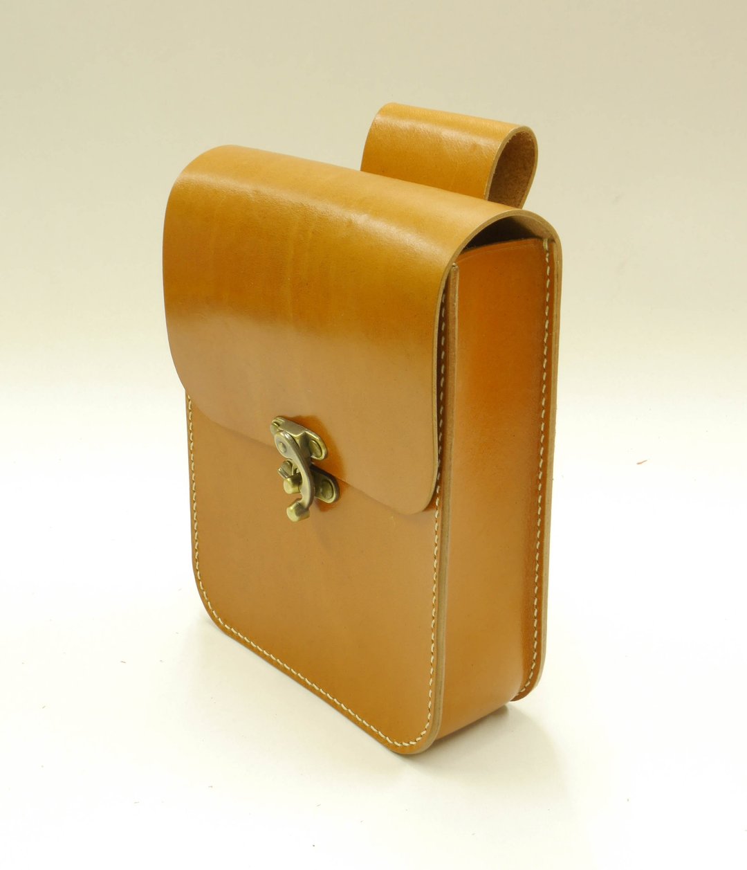 专属订单 - Leather Memorial革制手缝浅茶腰挂包/手机腰包 - 侧背包/斜挎包 - 真皮 
