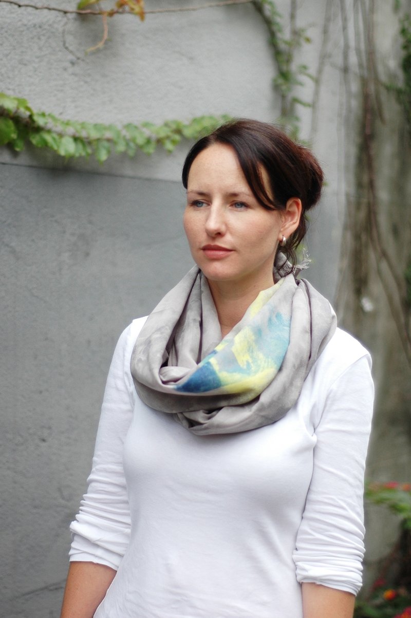 棉麻围巾 / 披肩- 灰色 - 围巾/披肩 - 棉．麻 