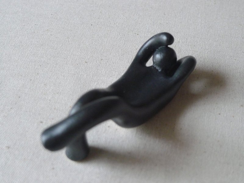 Sloth chopstick rest (B-type / black) - 餐刀/叉/匙组合 - 其他材质 黑色