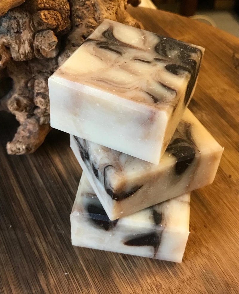 限量【山茶花籽美颜皂】本草堂~纯净手作 - 香薰/精油/线香 - 植物．花 