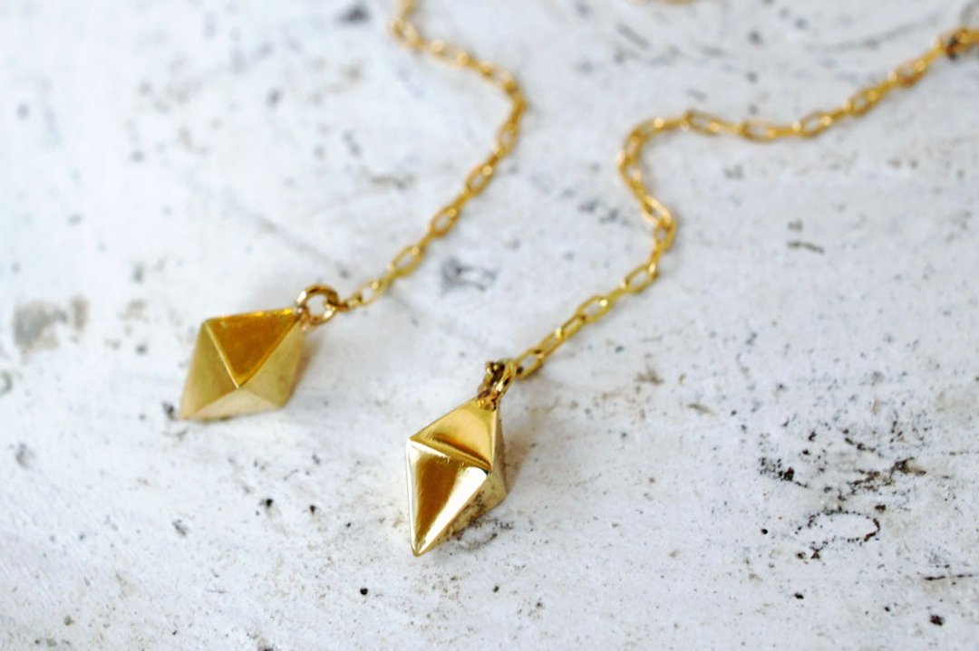Octahydron Earrings (K18YG) - 耳环/耳夹 - 其他金属 金色