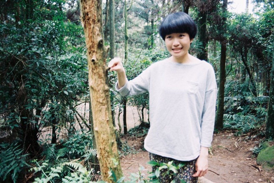 用火热的心烧开水 / 七分袖的衣服 - 女装 T 恤 - 其他材质 灰色