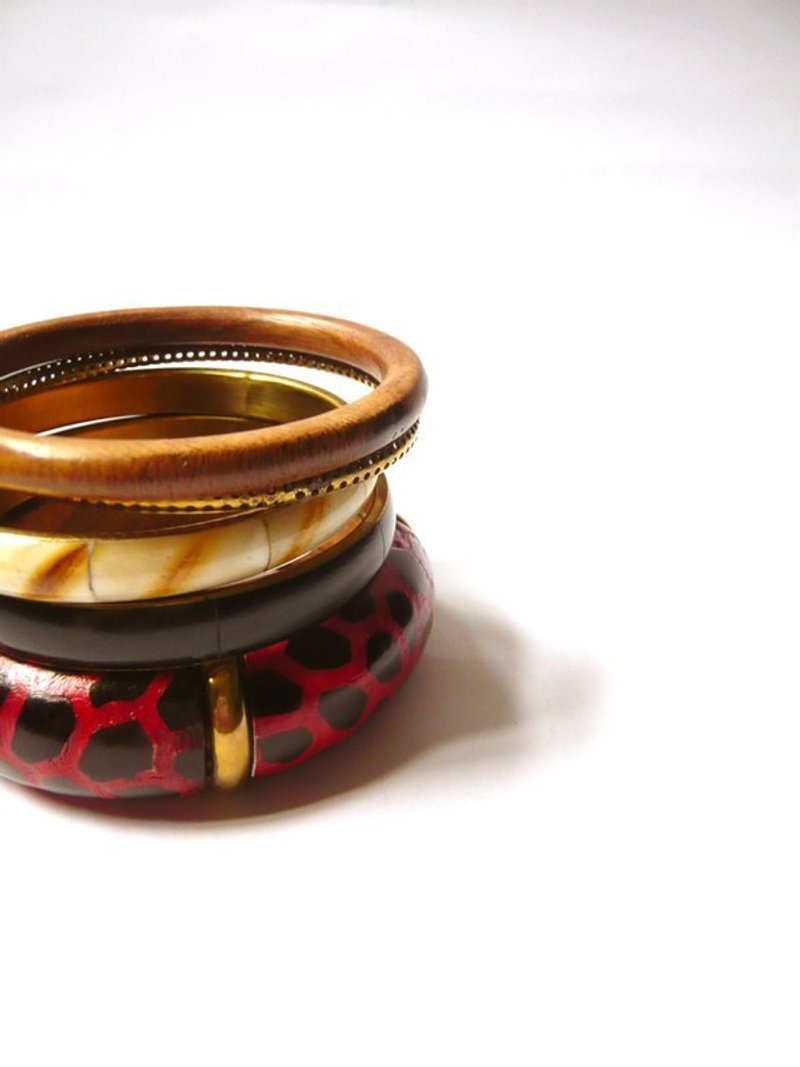 五圈狂野红凯莉木头大手环 - 手链/手环 - 其他金属 红色