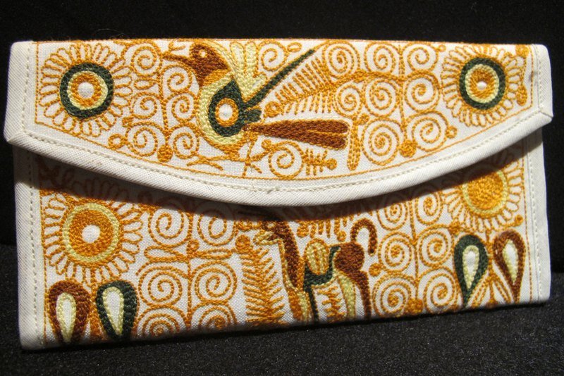 祕鲁手工刺绣长夹-白 - 其他 - 其他材质 白色