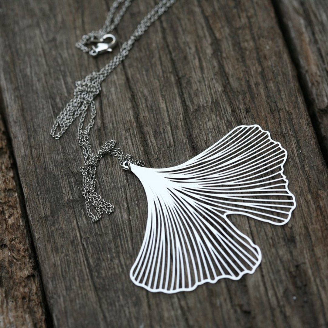 银杏项链 Ginkgo Pendant (M) - 项链 - 其他金属 