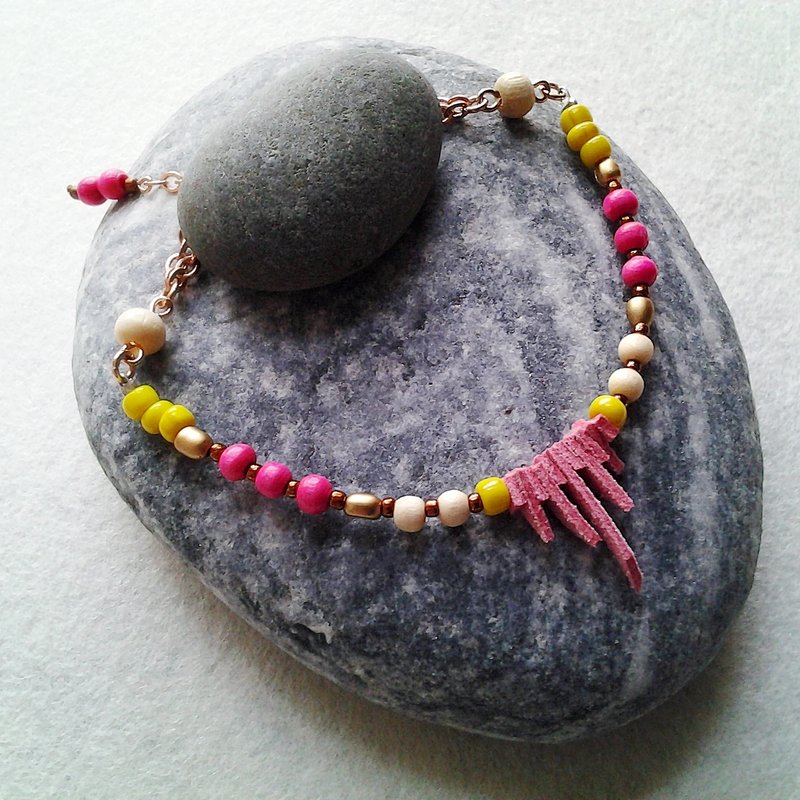 Muse 时尚民族风粉红色麂皮串珠手链 - 手链/手环 - 其他材质 粉红色