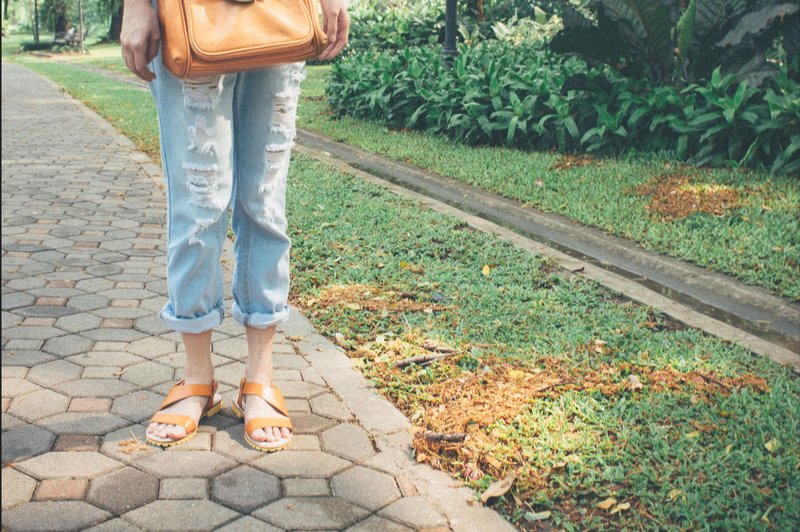 Serena Brown - 女款休闲鞋 - 真皮 橘色