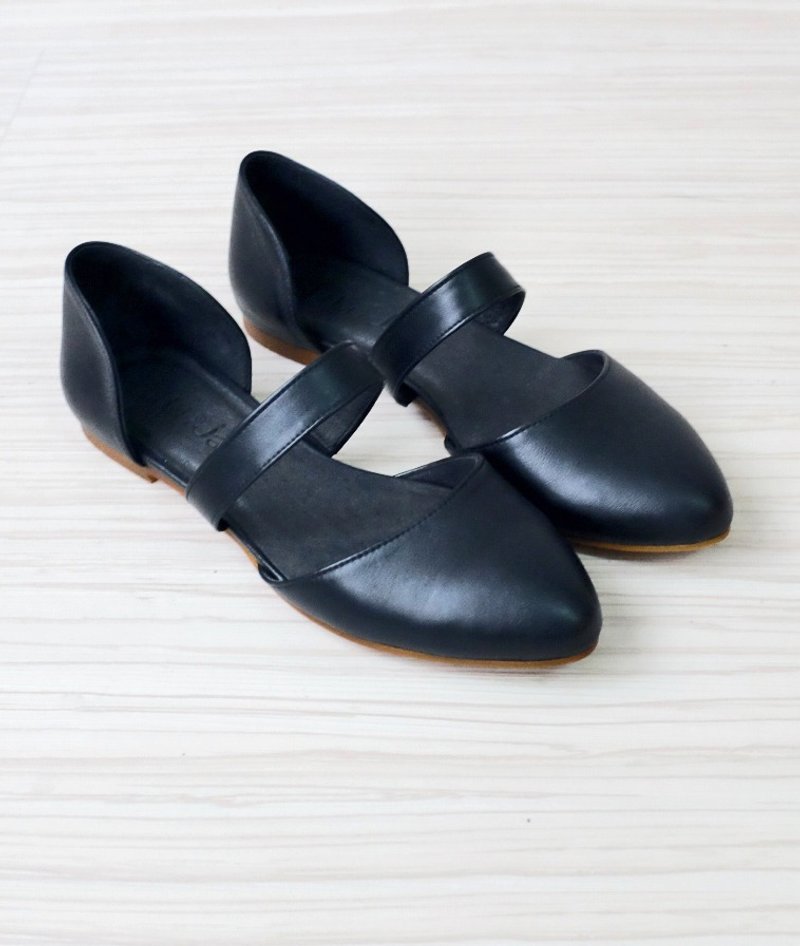 【异想派对】松紧腰带平底凉鞋_经典纯黑(余24号) - 女款短靴 - 真皮 黑色