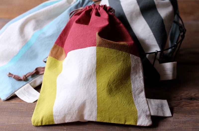 野餐 ◆ 束口袋 - 化妆包/杂物包 - 其他材质 红色