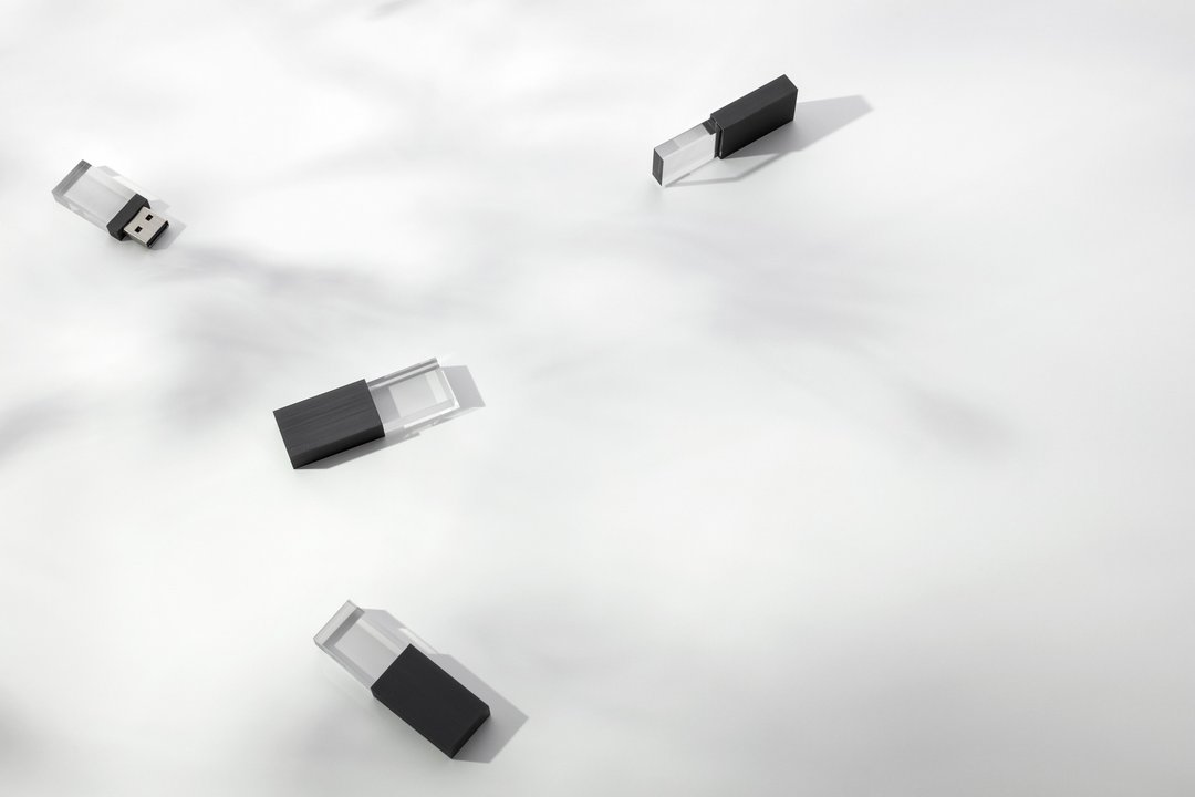 8GB  Empty Memory -TR-GunMetal - U盘 - 其他金属 黑色