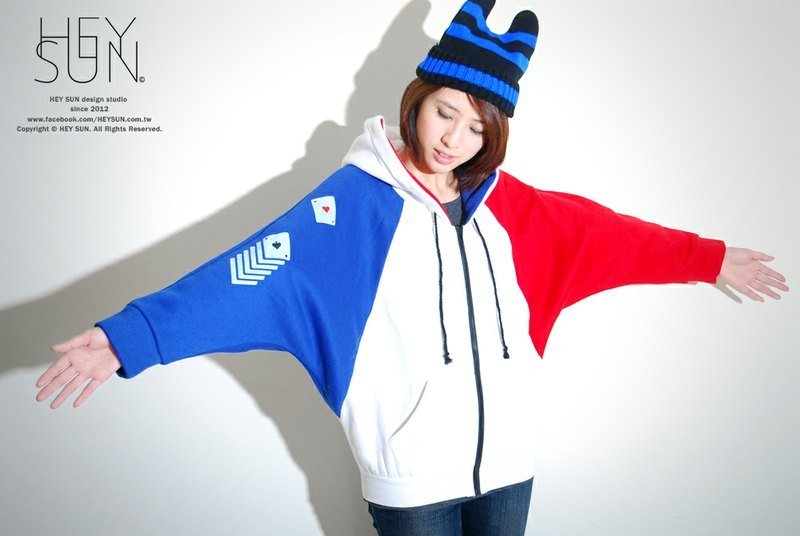 【M0283】HEY SUN独立手作品牌·一叠扑克牌撞色前短后长连帽刷毛外套 - 女装休闲/机能外套 - 棉．麻 蓝色