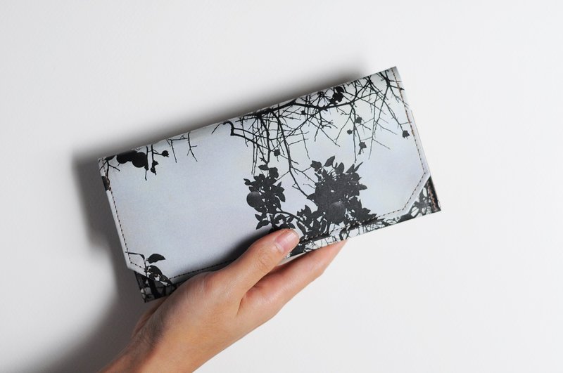 1983ER手工纸制防泼水薄款长夹-树影 - 皮夹/钱包 - 纸 黑色