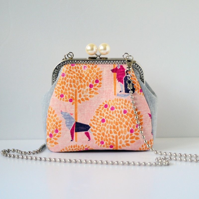 吐司包。小手袋型。红叶与狼 [ last one ] - 侧背包/斜挎包 - 其他材质 粉红色