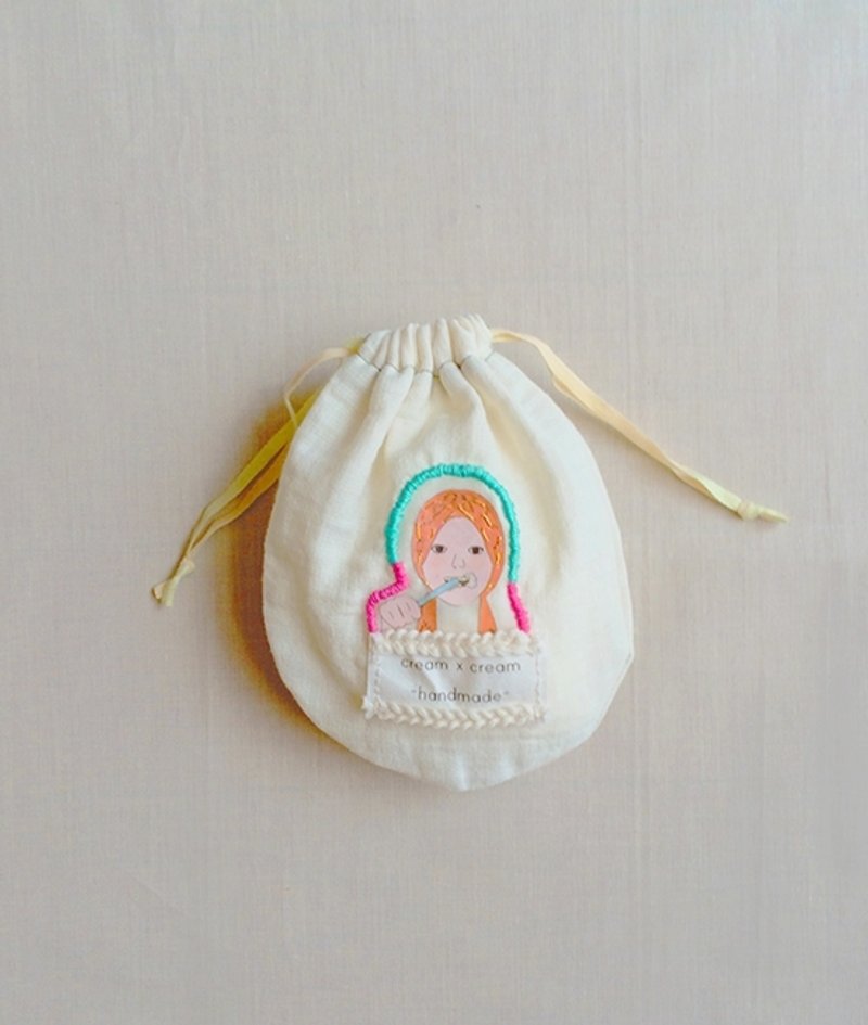 刷牙女孩束口袋(S) - 化妆包/杂物包 - 其他材质 白色