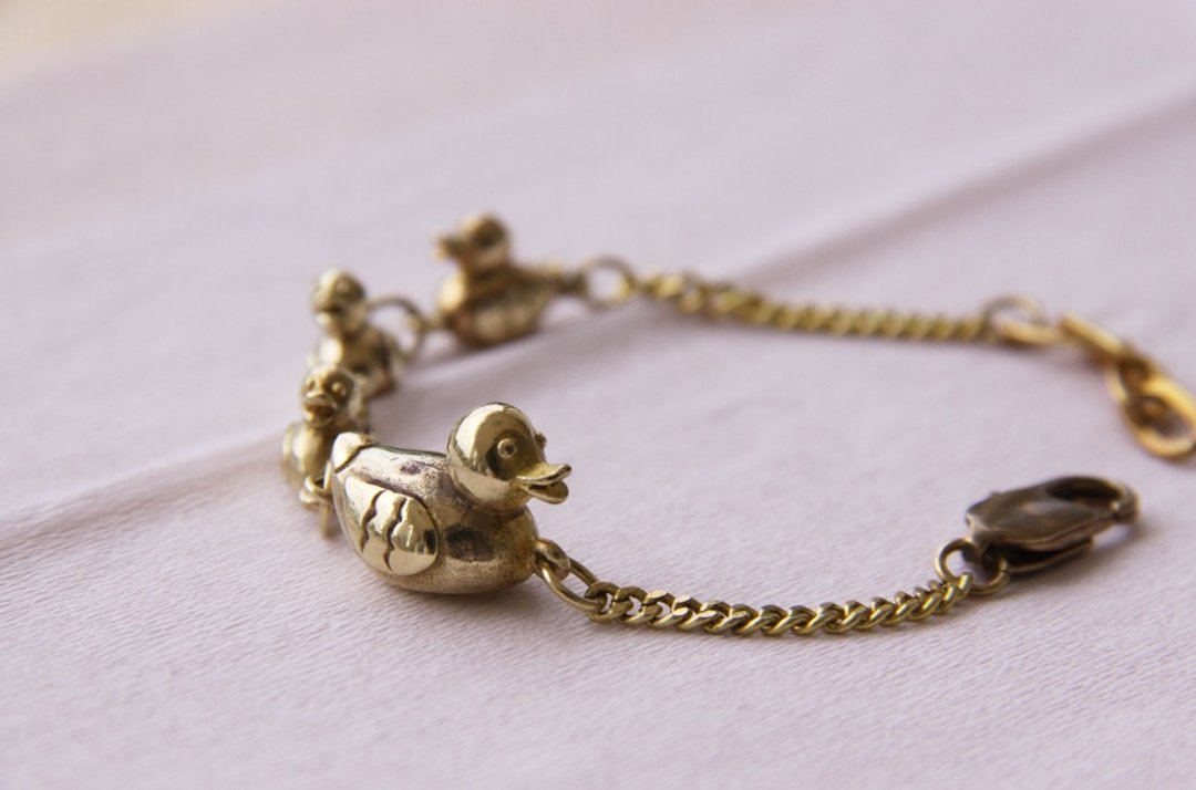 Duck family bracelet by linen. - 手链/手环 - 其他金属 