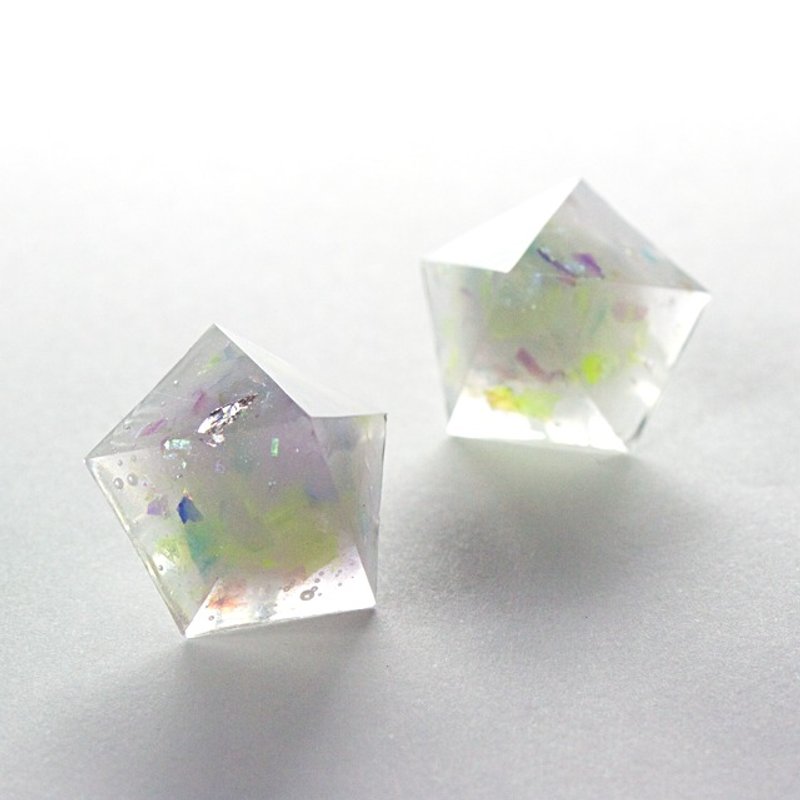 Pentagon earrings (ice-flower) - 耳环/耳夹 - 其他材质 多色