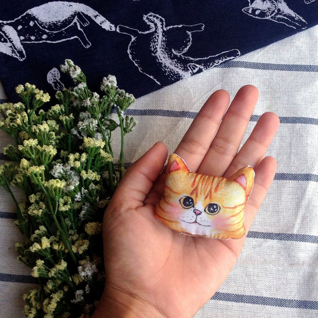 猫咪别针 | CAT BROOCH - 胸针 - 其他材质 黄色