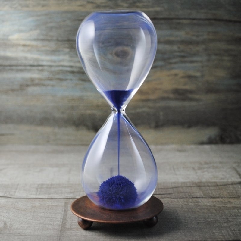 15cm【MSA 复古磁铁沙漏】(海蓝色) 西班牙圣家堂古典磁铁沙漏(含底座) 玻璃雕艺术 - 其他 - 玻璃 蓝色