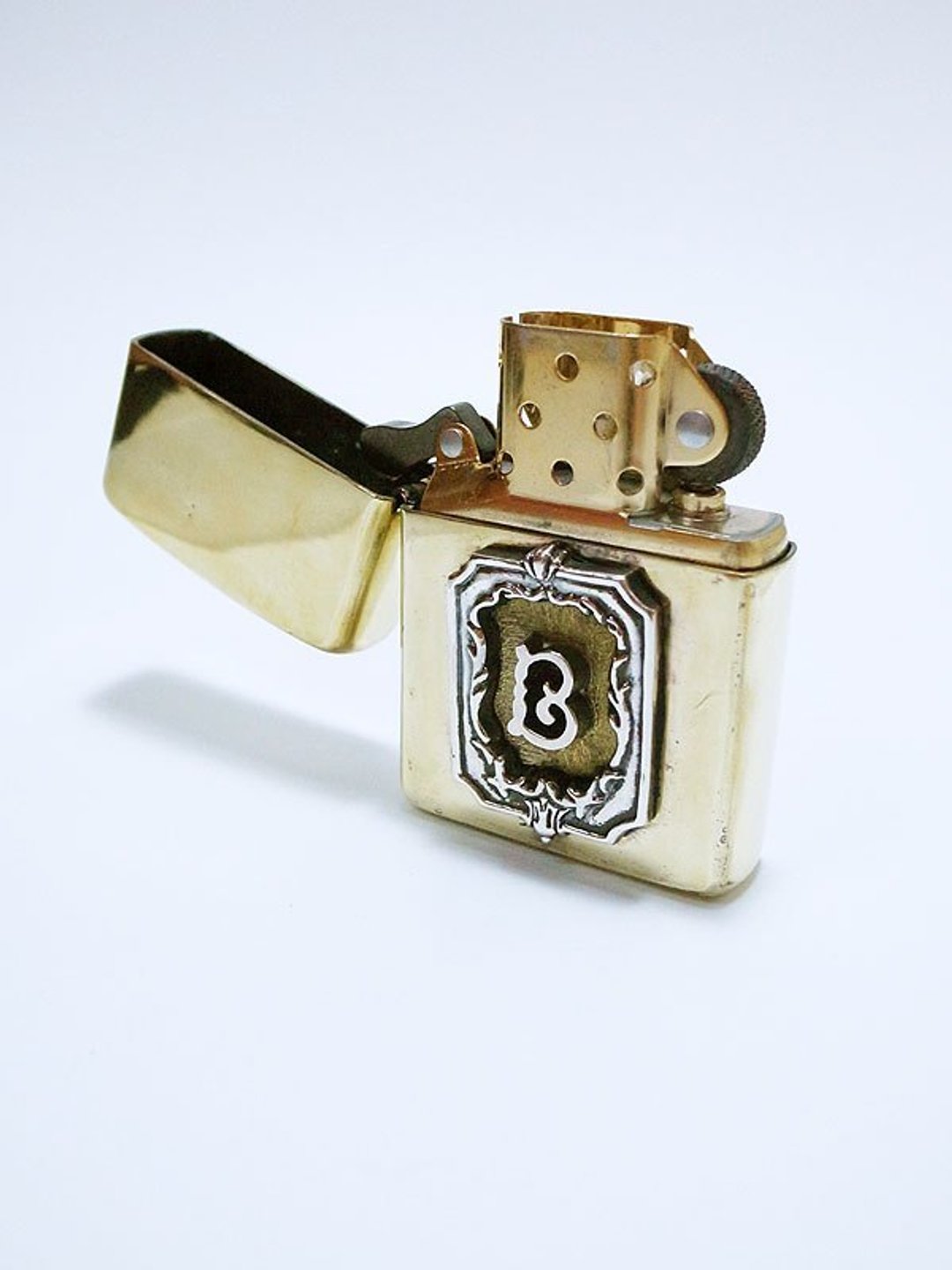 纯银巴洛克字母黄铜Zippo 打火机(男款) - 其他 - 其他金属 金色