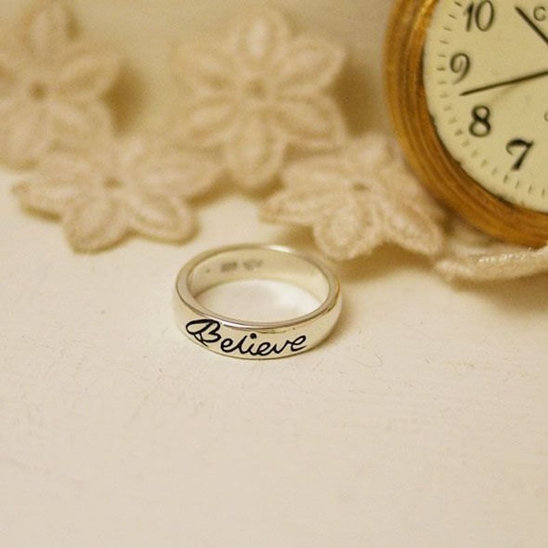 Georgia Tsao // 草写believe尾戒 - 戒指 - 其他金属 灰色