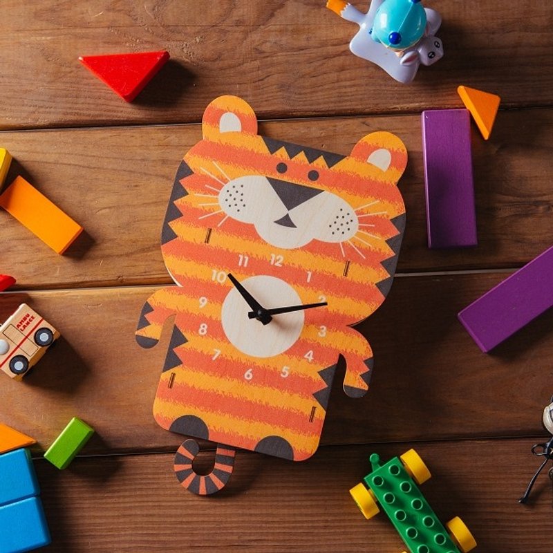 modern moose-3D挂钟-老虎图样 时钟 - 时钟/闹钟 - 木头 灰色