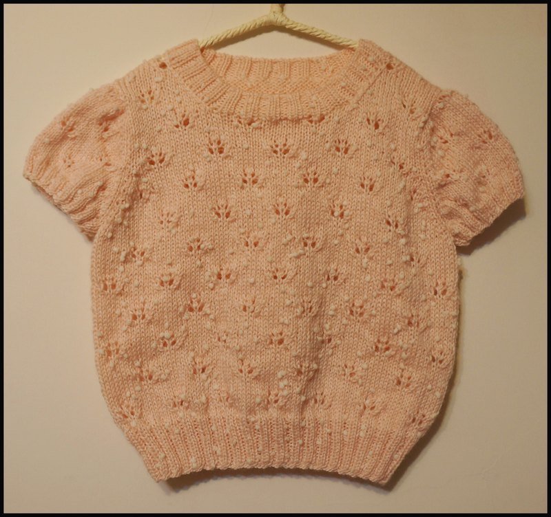 咪婆婆温暖你的心手工毛衣~粉色小白球短衣 - 其他 - 其他材质 粉红色