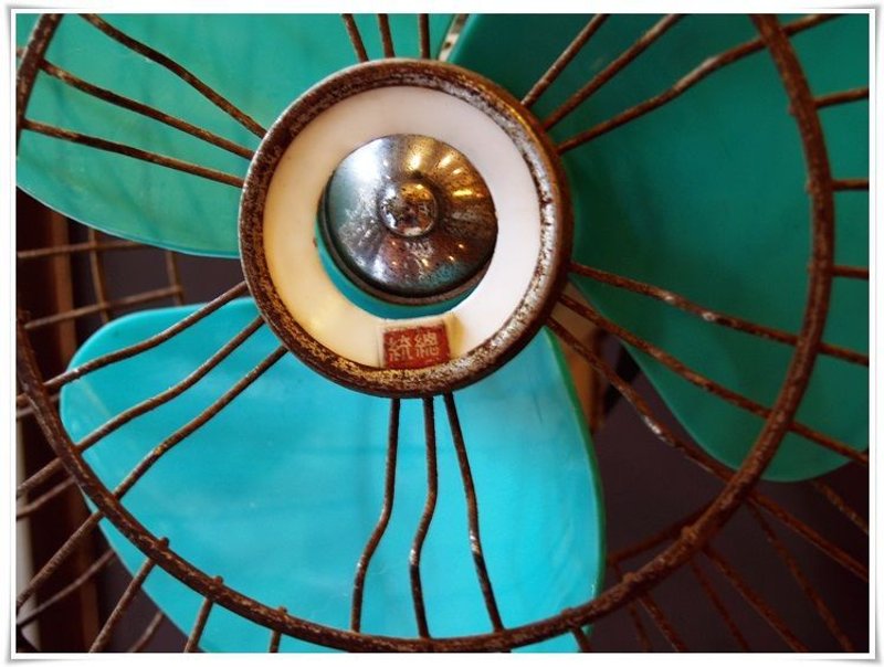 Vintage。台湾老货。复古蓝绿色扇叶老风扇(免运) - 其他 - 其他材质 蓝色