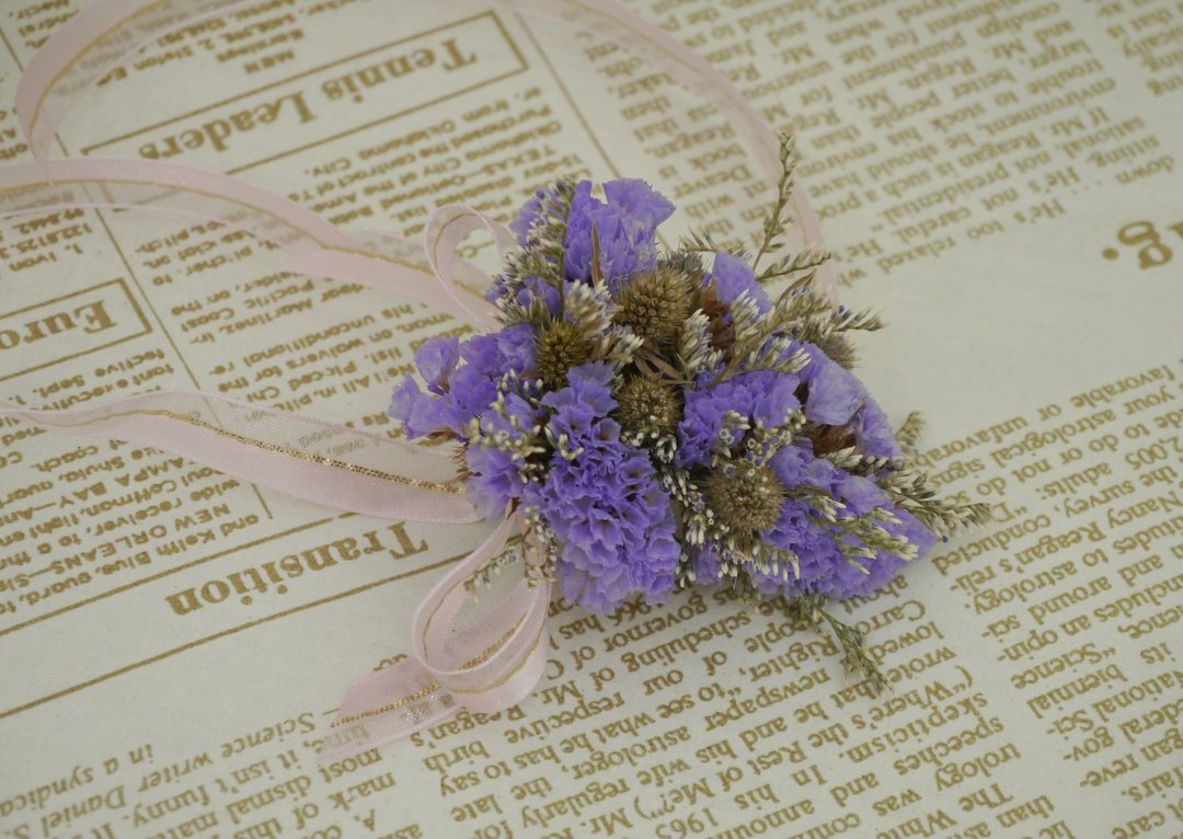 【Hydrangea Studio】婚纱 婚礼造型 粉紫星辰干燥手腕花 - 植栽/盆栽 - 植物．花 紫色