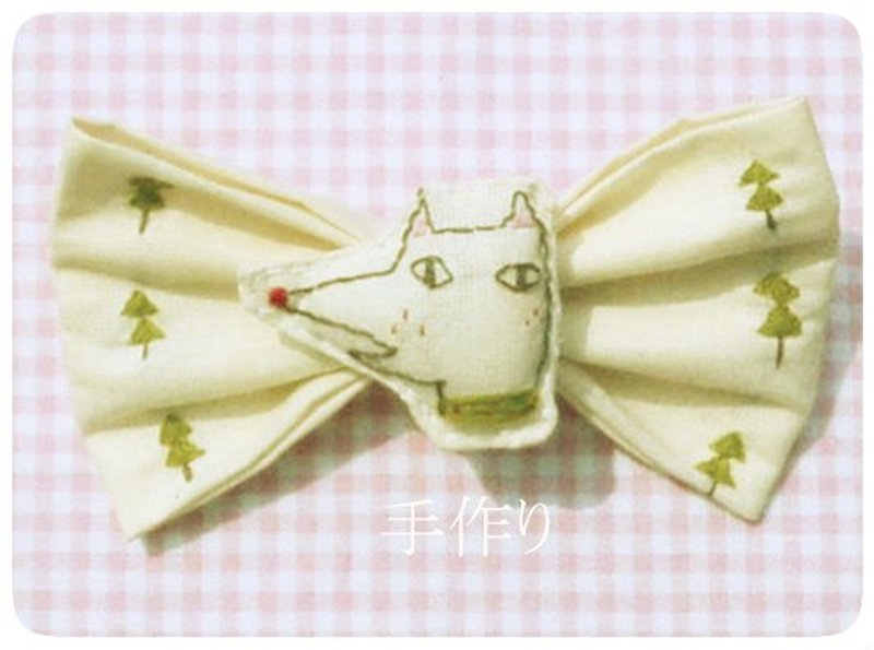 森林里的小野狼  |  胸针领结 - 领带/领带夹 - 其他材质 卡其色