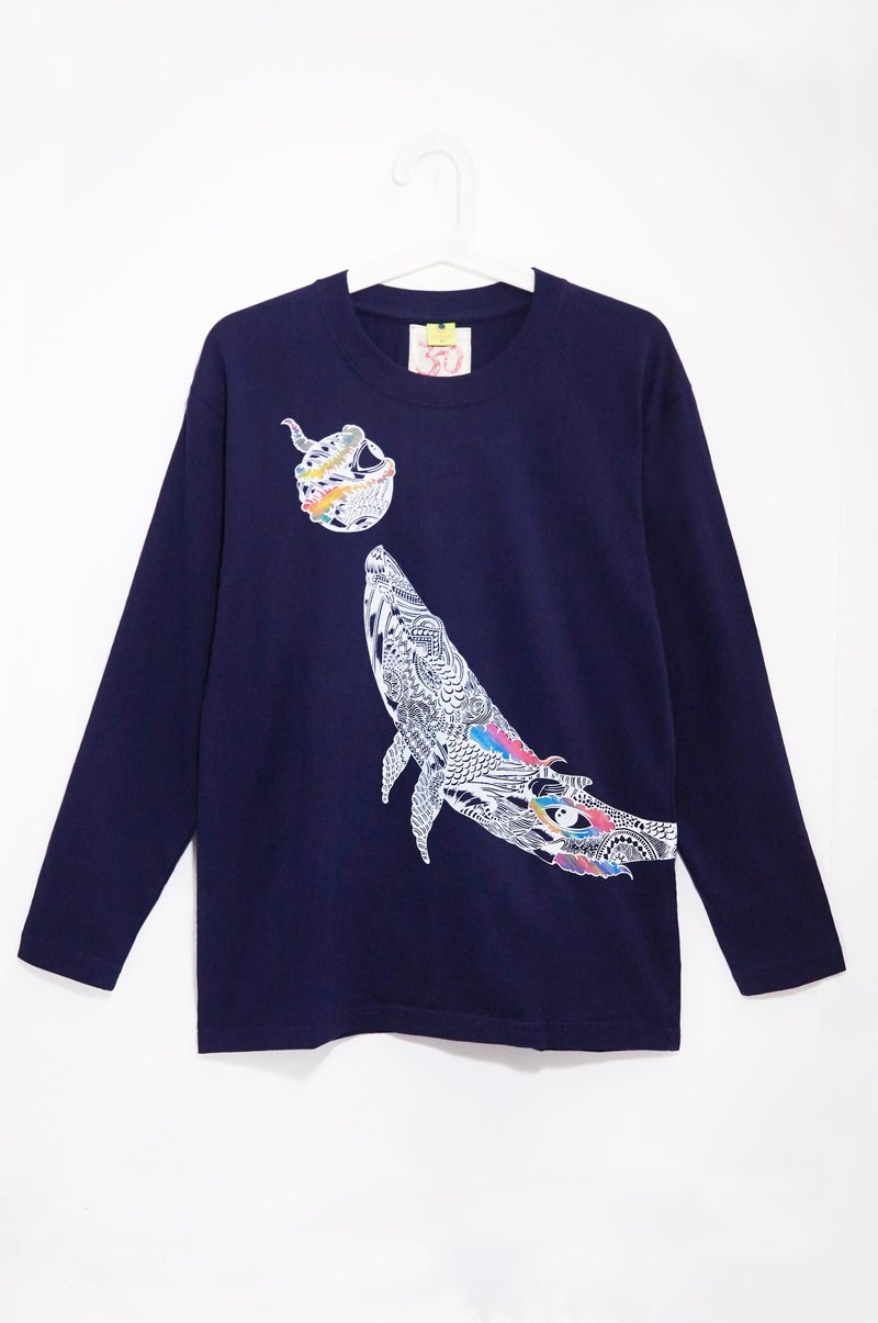 男版手感长袖上衣 / 旅行T - 潜出水面的鲸鱼 ( 蓝M ) - 男装上衣/T 恤 - 棉．麻 蓝色