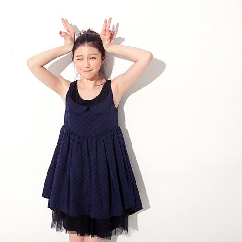 【限时优惠】圆领点点美背前短后长洋装 蓝色 - 其他 - 其他材质 蓝色