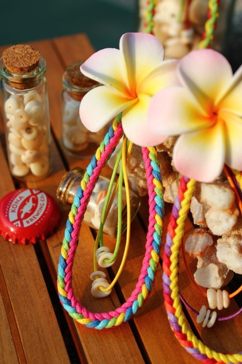 TvT／编绳贝壳钥匙圈.手机吊饰 - 钥匙链/钥匙包 - 其他材质 多色