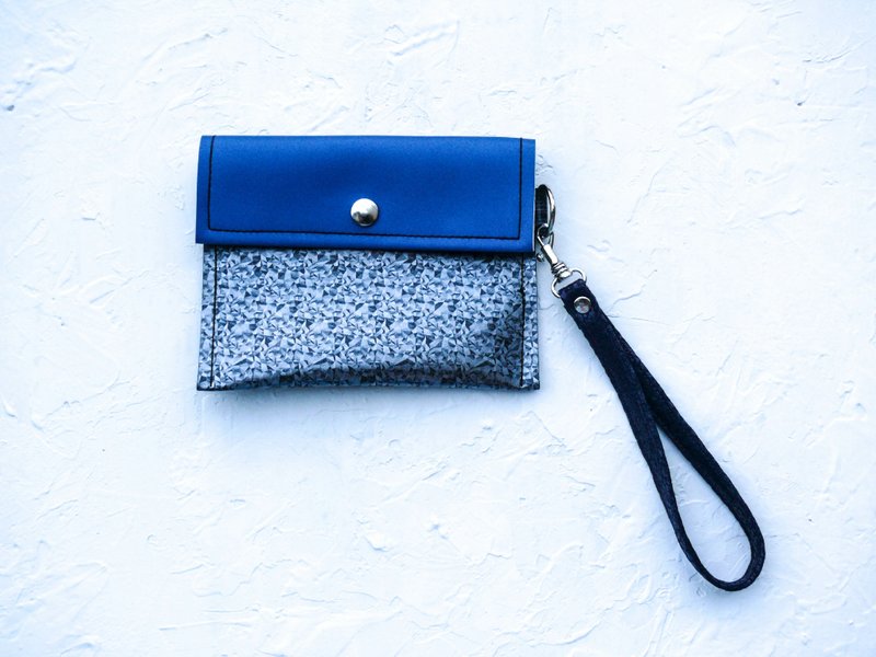 蓝黑2混血防水布包单一限量7折再免运 - 皮夹/钱包 - 防水材质 黑色