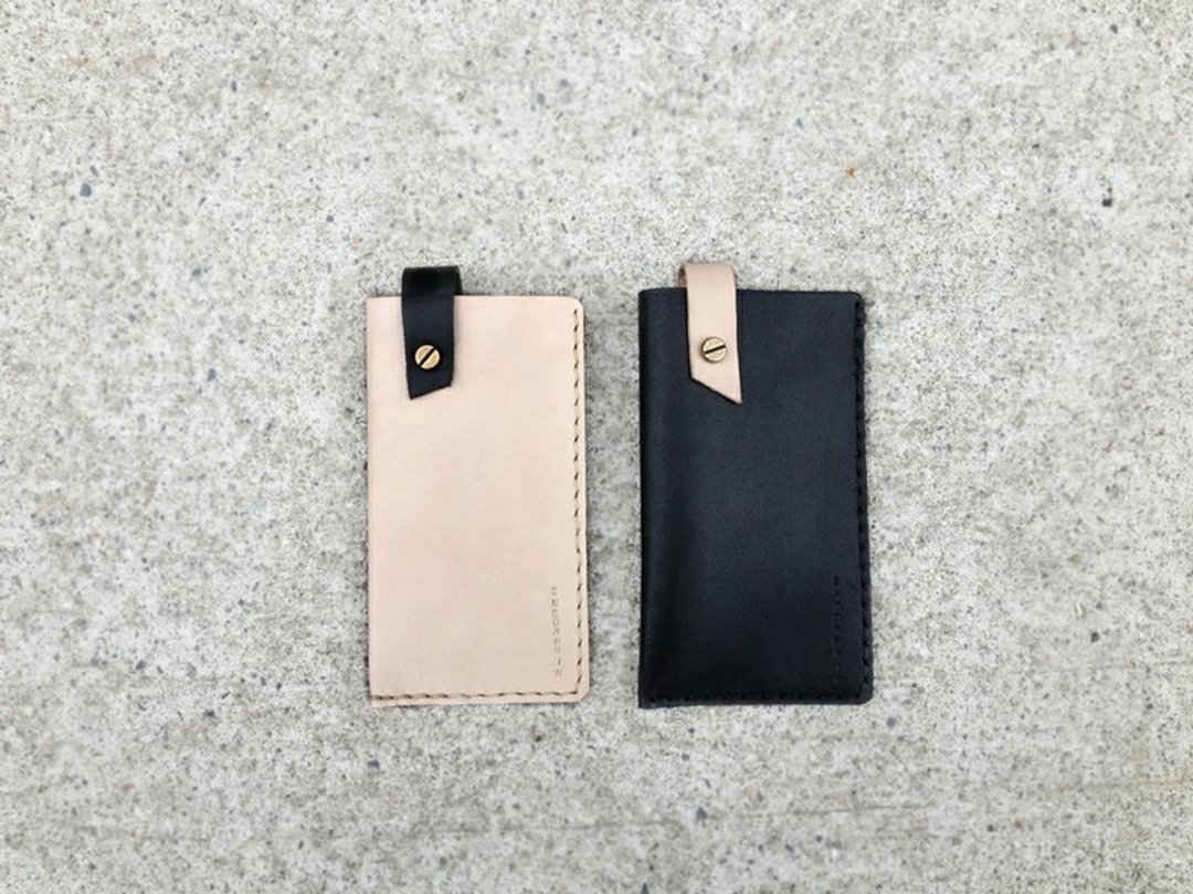 【endorphin】LOCK LUCK 双色牛皮 iphone 保护套〈5〉 - 手机壳/手机套 - 真皮 卡其色