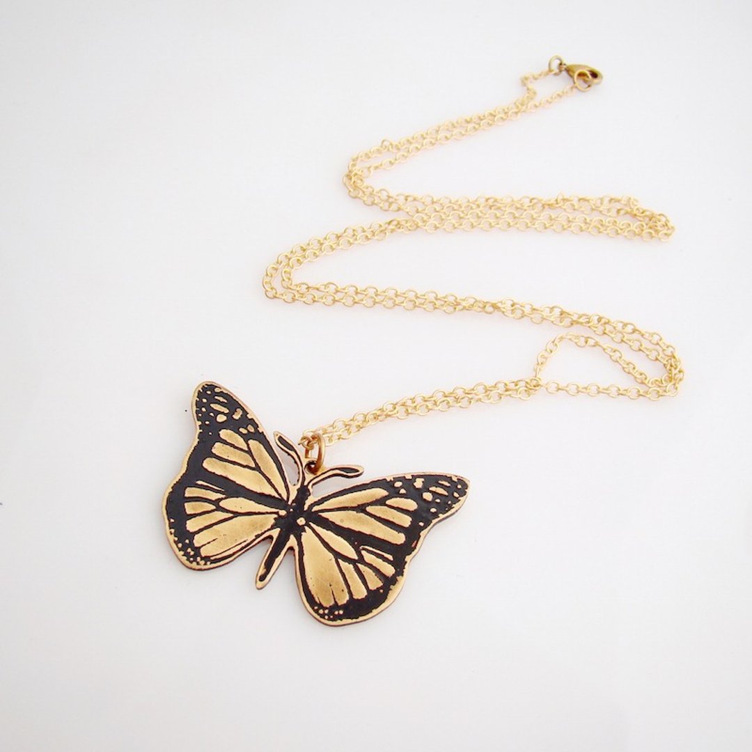 Butterfly pendant in brass with and enamel  color ,Rocker jewelry ,Skull jewelry,Biker jewelry - 项链 - 其他金属 