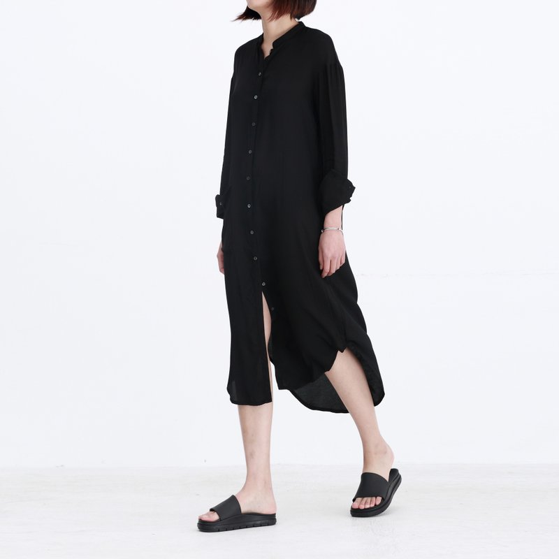 自由之丘 铜氨丝质 中长衬衣连衣裙洋装 立领衬衫式 不规则光泽感 - 洋装/连衣裙 - 丝．绢 黑色