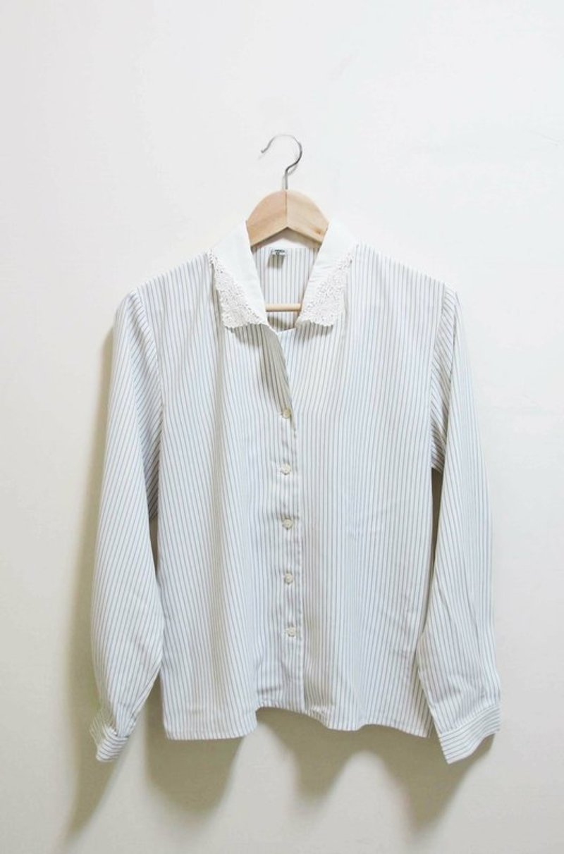 【Wahr】直条纹长袖衬衫 - 女装衬衫 - 其他材质 白色