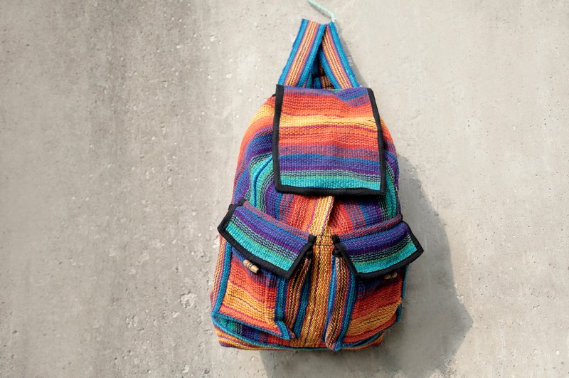情人节礼物 民族风编织手感后背包 / 肩背包 / 旅行后背包 - 渐层线条 - 中 - 后背包/双肩包 - 其他材质 多色
