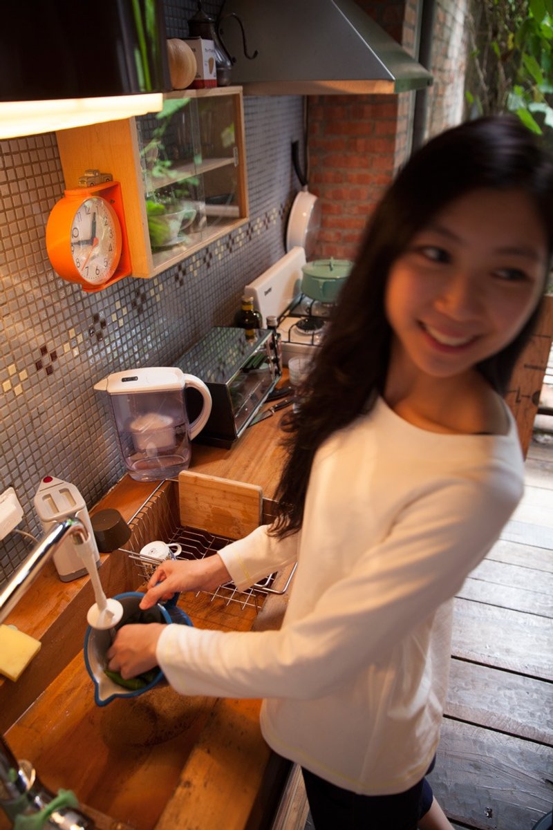 法式日常 短衫 - 鸡蛋花开 - 女装 T 恤 - 棉．麻 白色