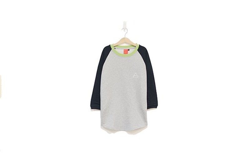 "H-ZOO" 领口跳色 三角补丁七分袖 - 黑灰 (只剩XS ) - 女装 T 恤 - 其他材质 灰色