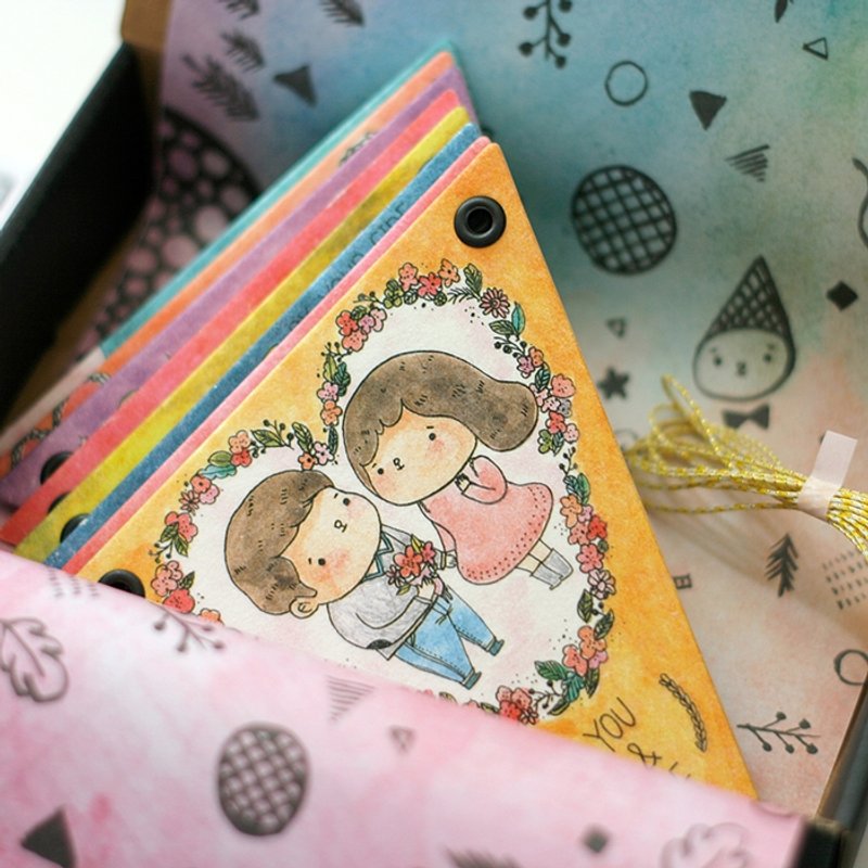 好日推好物：趣味三角旗 / 礼盒 A.情歌__情人节 婚礼小物／居家饰品／情人礼盒／浪漫告白 - 摆饰 - 纸 黄色