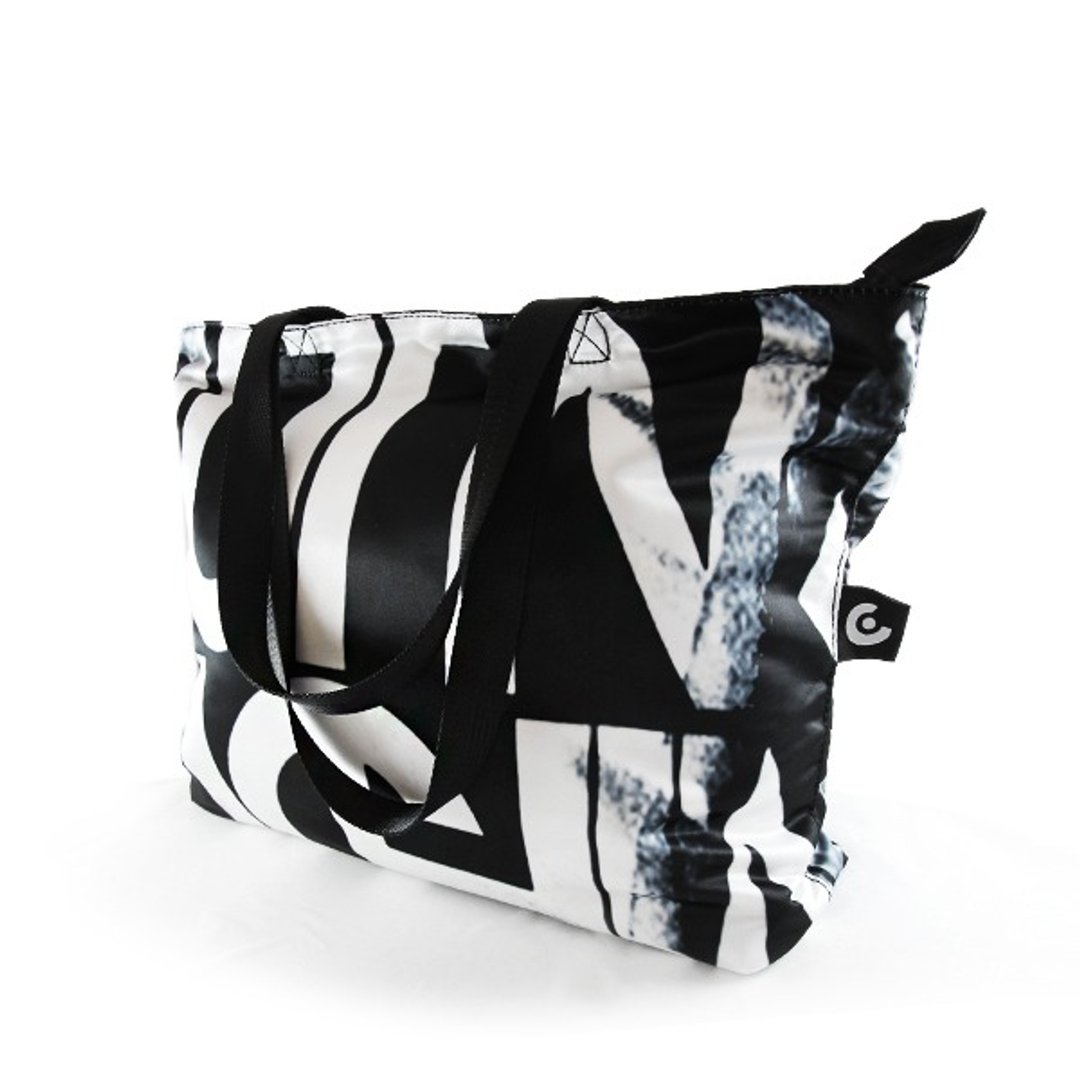 肩背 大容量 防泼水 外出 托特包【FUN TOTE】轻旅行 | NEW YORKER 纽约客 (黑) • DART ME 享乐印花 - 侧背包/斜挎包 - 其他材质 黑色