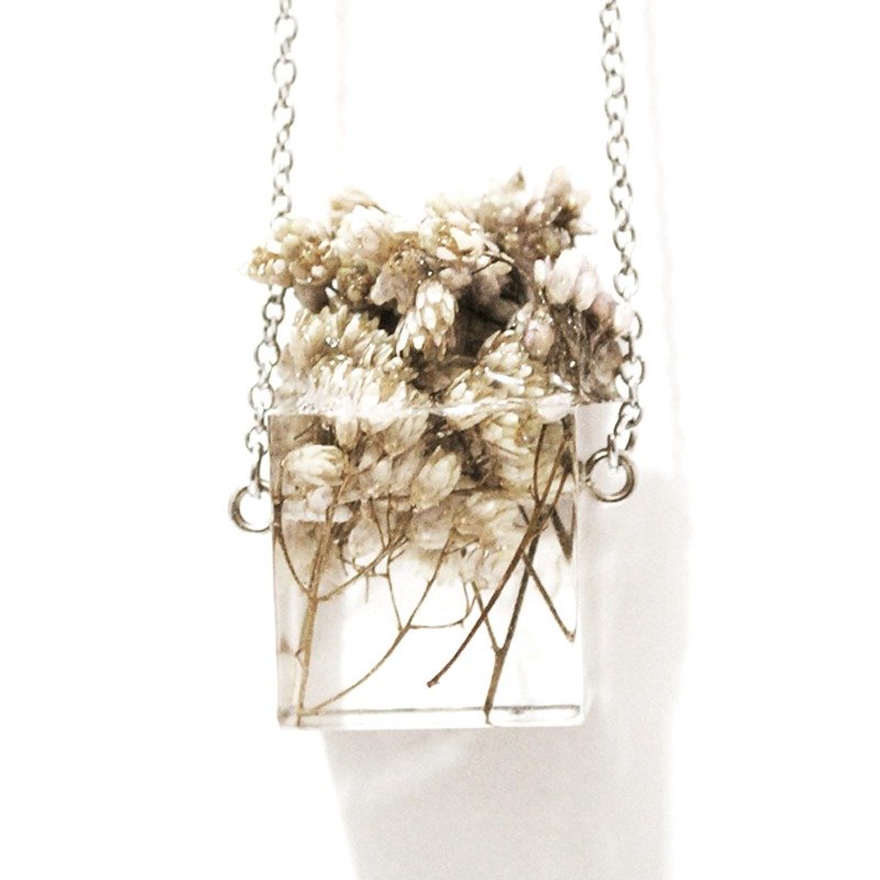 - Miss Flower Freak - 立方体干花项链- 白色米花 - “Out of The Box” 立体系列 - 项链 - 植物．花 白色