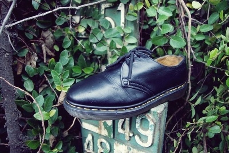 ~后菜园~二手古着英伦 Dr.Martens黑色三孔德比鞋(UK6号可穿) VINTAGE/USED/MOD'S - 女款休闲鞋 - 真皮 黑色