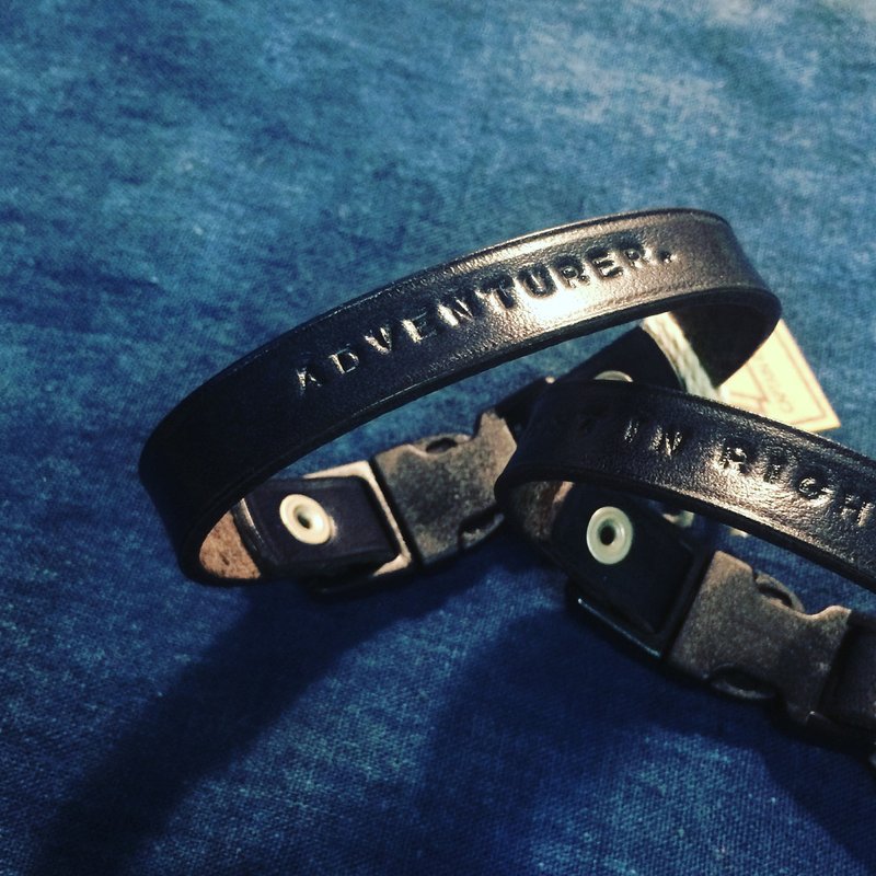 小三角图腾皮革冒险手带 海洋深蓝 原创设计 by Captain Ryan - 手链/手环 - 真皮 蓝色