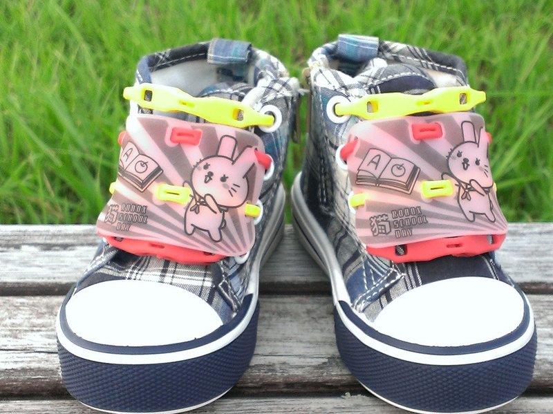 ‘ROBOX机盒猫’联名混色限量款--淇淇兔(樱花粉)&戏鞋带(鸡蛋黄+枫叶红) - 童装鞋 - 硅胶 粉红色
