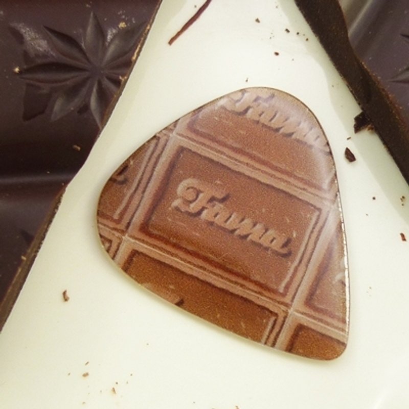 交换礼物★耶诞礼物★FaMa·s Pick吉他弹片-不会融化的巧克力 - 项链 - 塑料 咖啡色